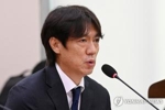 世界杯耻辱出局！洪明甫受韩国国会质询：否认年薪高达38亿韩元